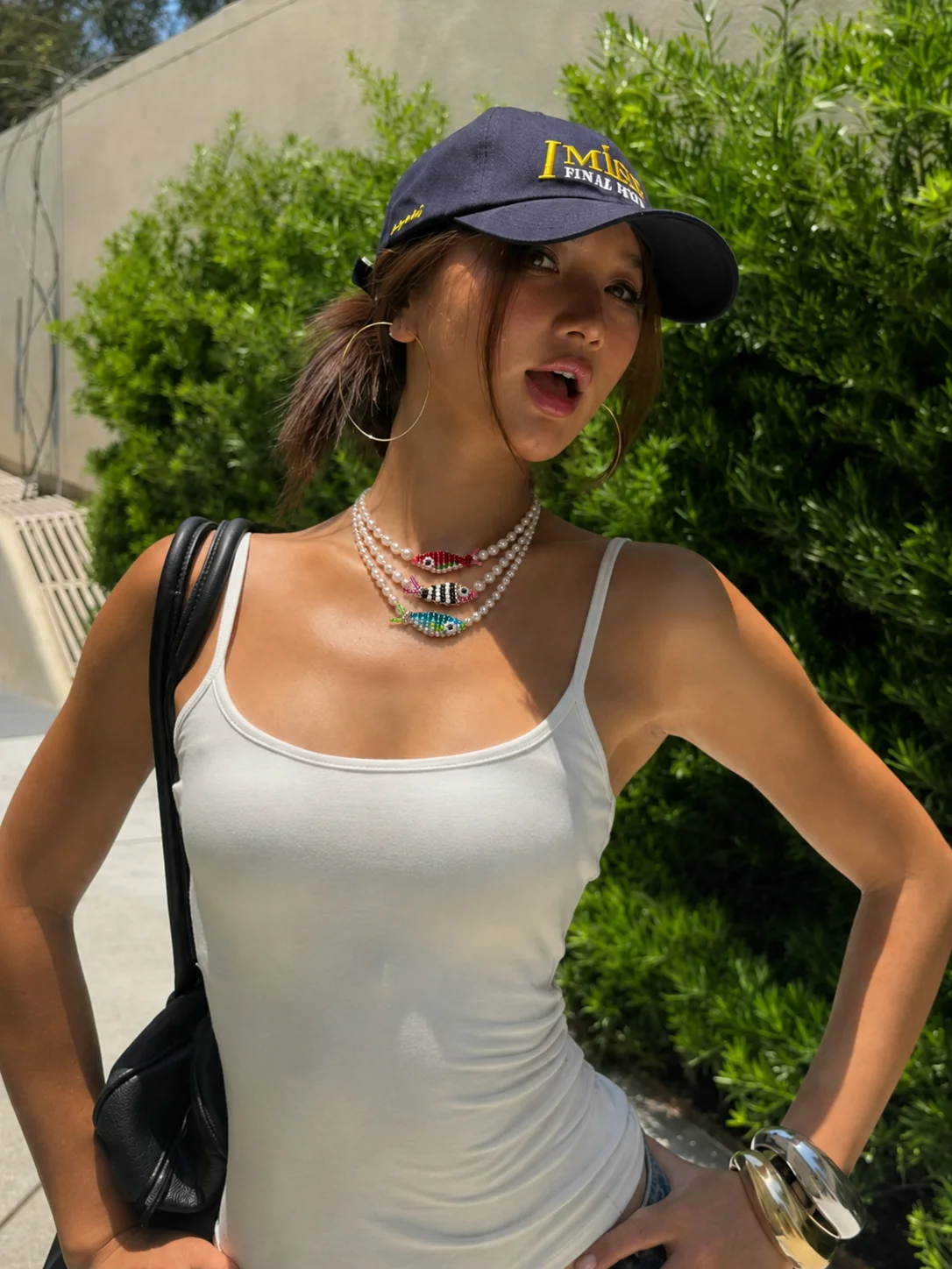CATCH ME IF U CAN NECKLACE