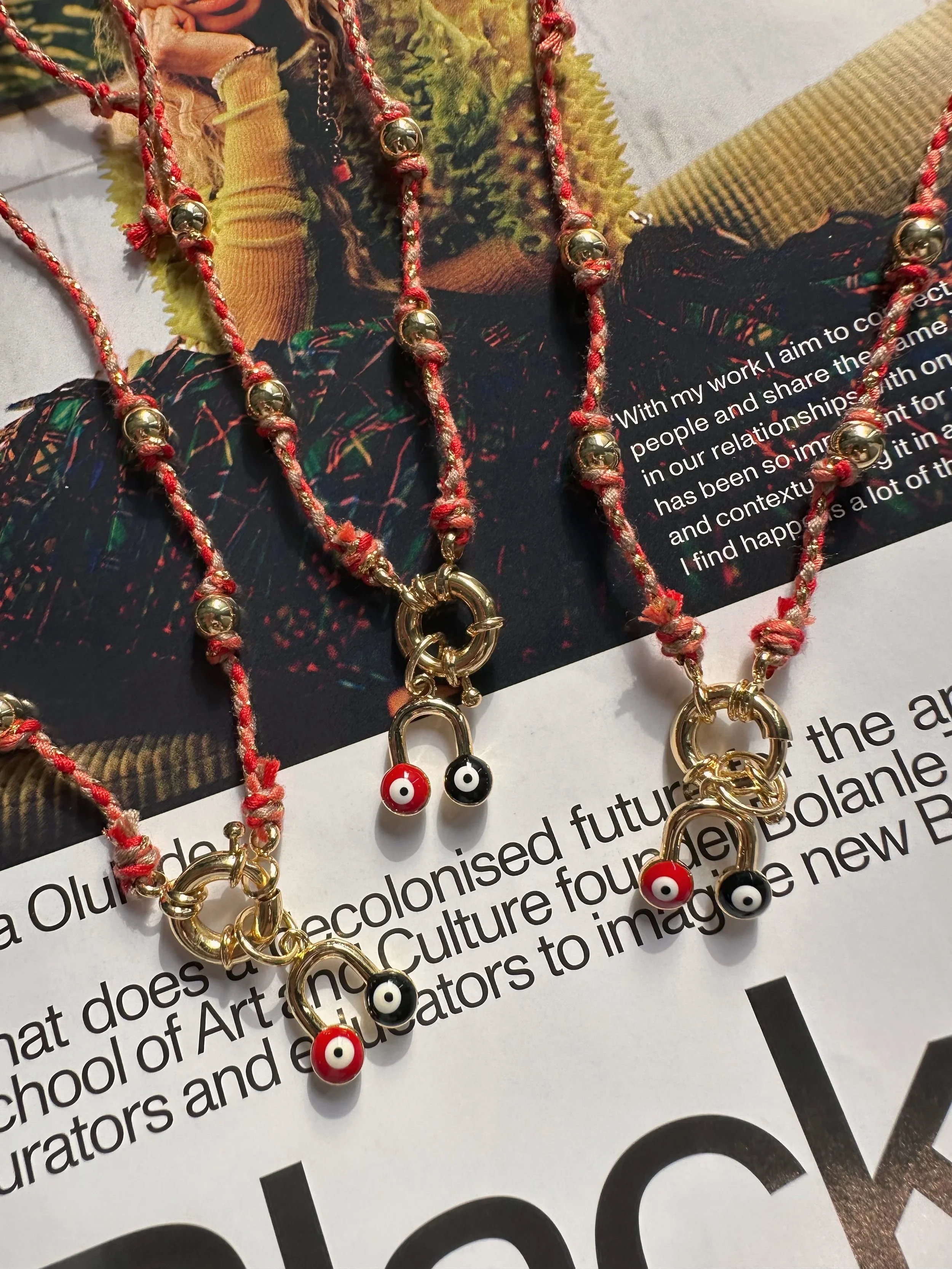 LOOKING KNOTTY NECKLACE 2
