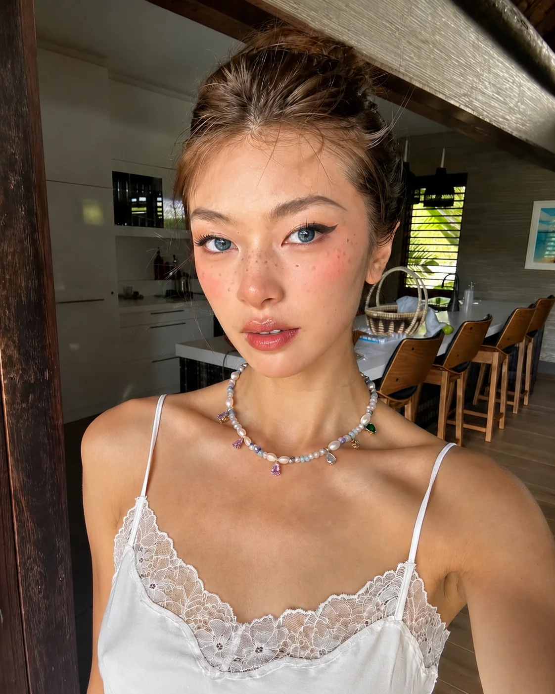 MAMO NECKLACE