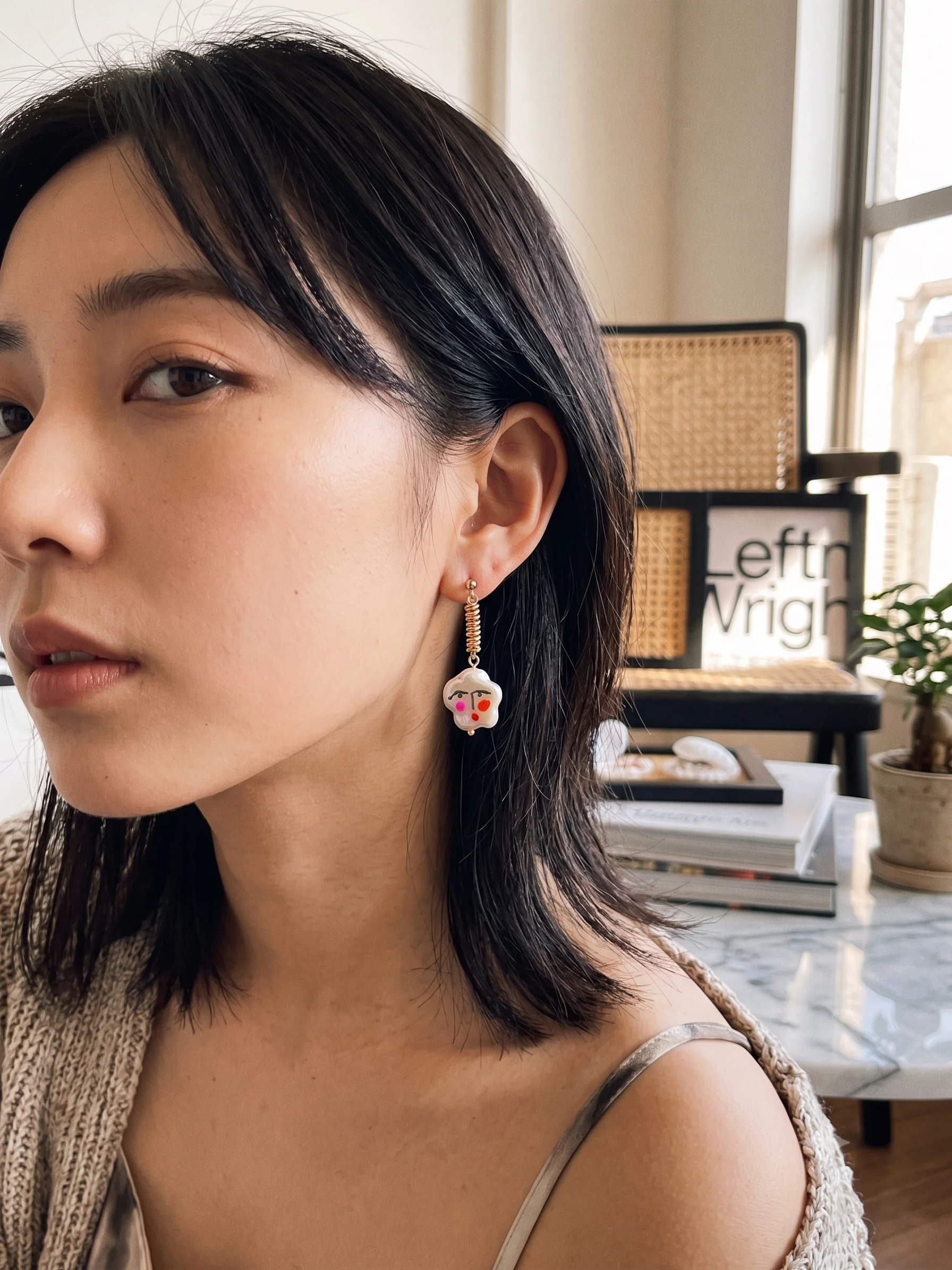 MOODY EARRINGS