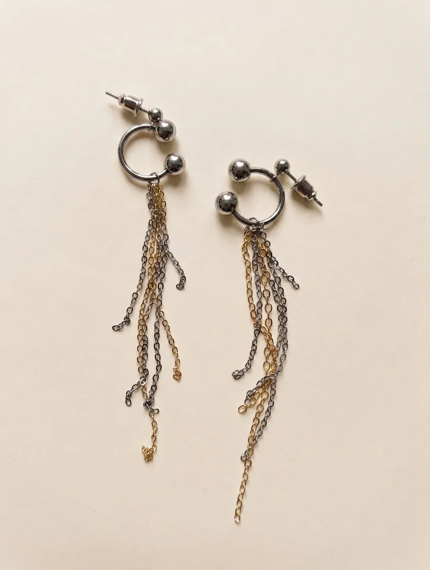 TASSEL TWIST EARRINGS 3